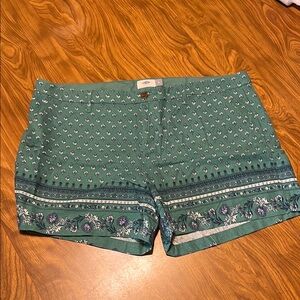 Old Navy Green Shorts